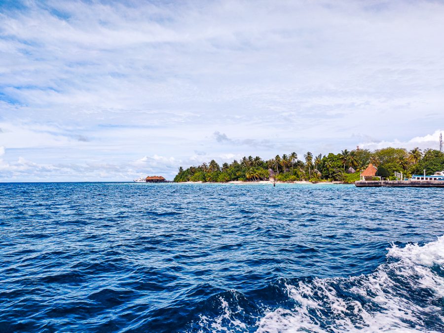 isola di bandos vista dalla speed boat